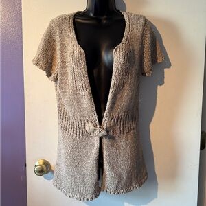 Venue Short Sleeve Cardigan Size Medium